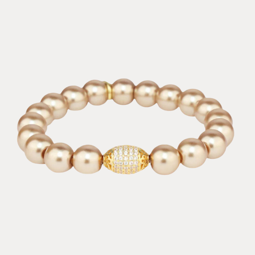Doré Gold Pearl Bracelet: Chic and Elegant Statement Piece